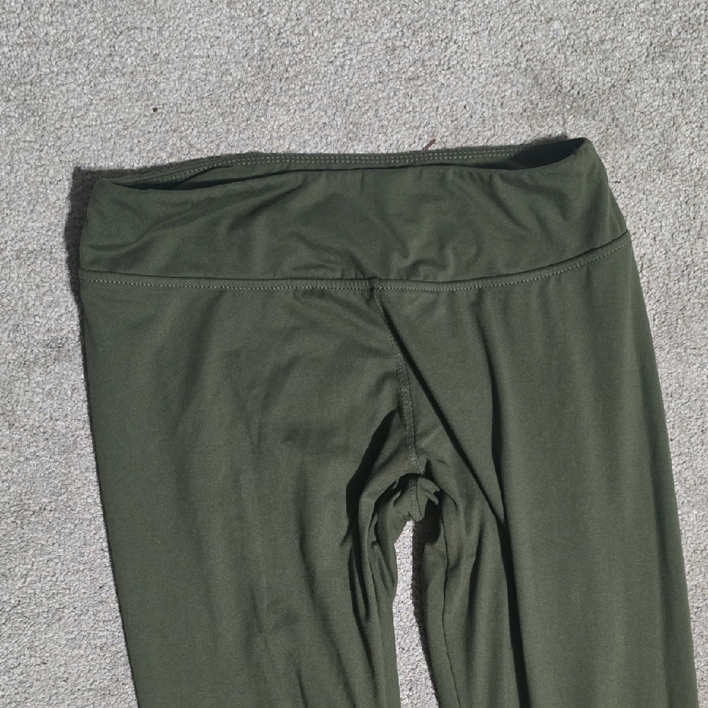 Hot Kiss Olive Green Leggings - Picture 2 of 8